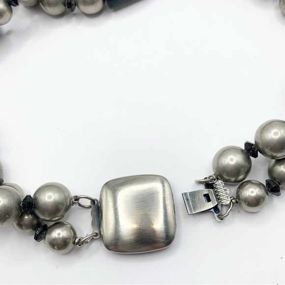 Vintage black and gray silver tone chunky beaded collar necklace - Picture 10 of 10